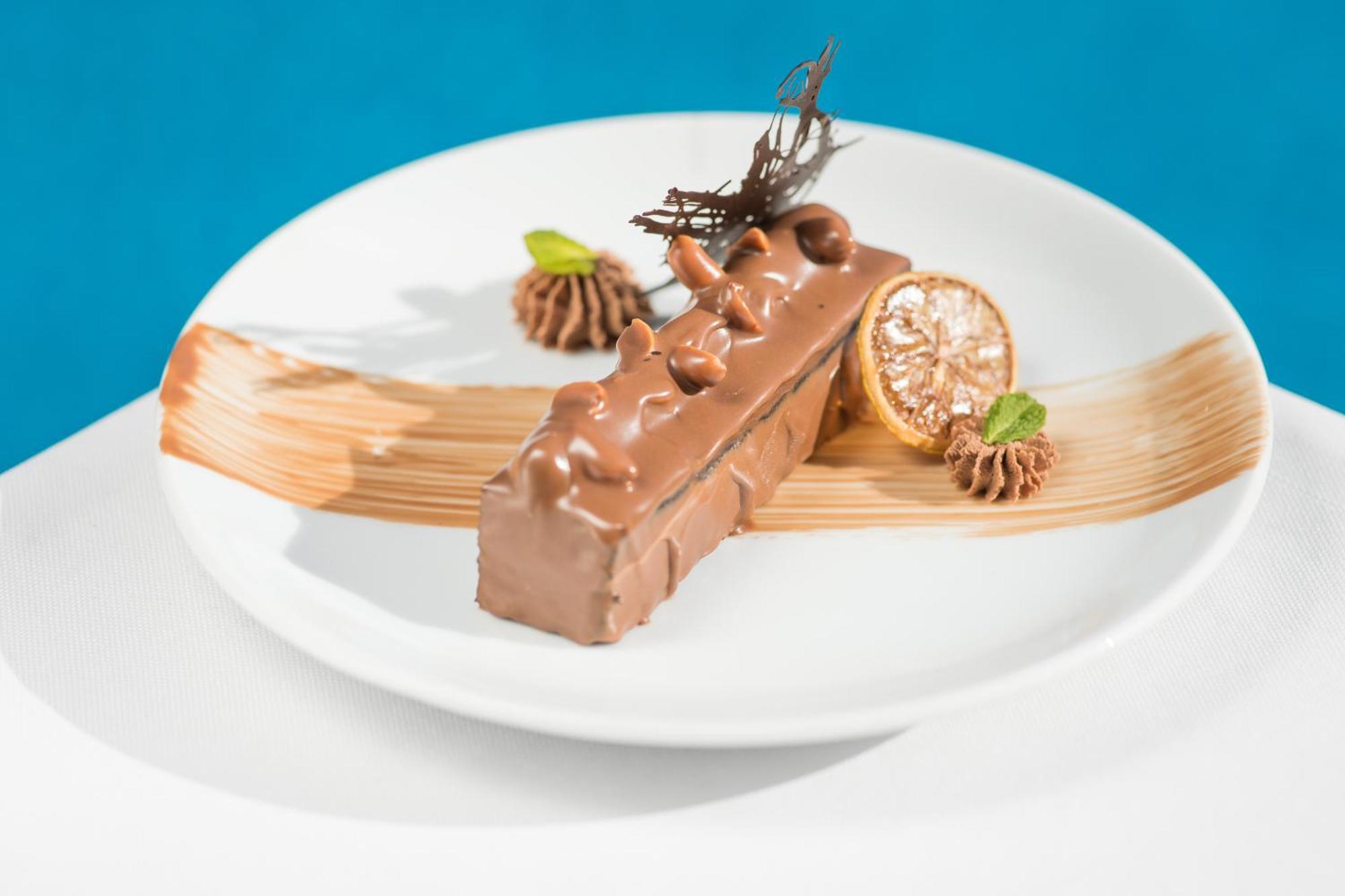 Grand Mogador Agdal & Spa Marrakesh Ngoại thất bức ảnh A chocolate dessert